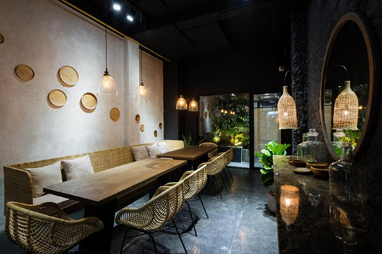 無(wú)錫餐飲裝修，如何贏得年親人的喜愛(ài)