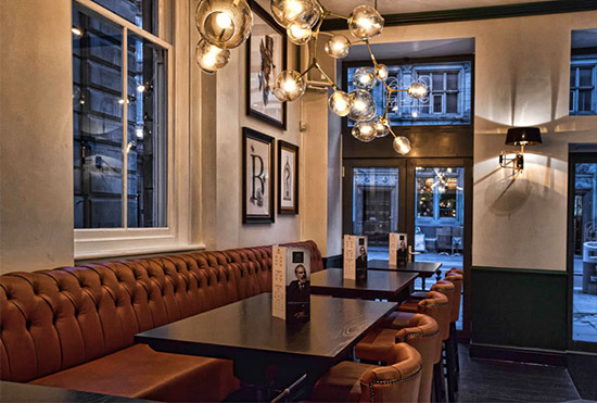 商場(chǎng)內(nèi)的無(wú)錫餐廳裝修，如何盡快完工